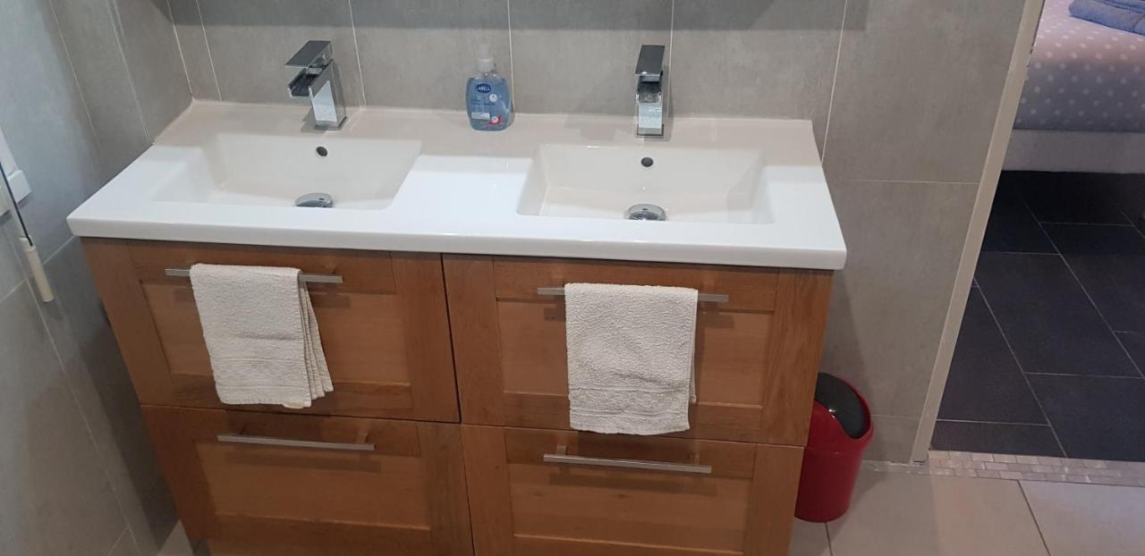 Chambre Le Mans Avec Salle De Bain Privee Dış mekan fotoğraf